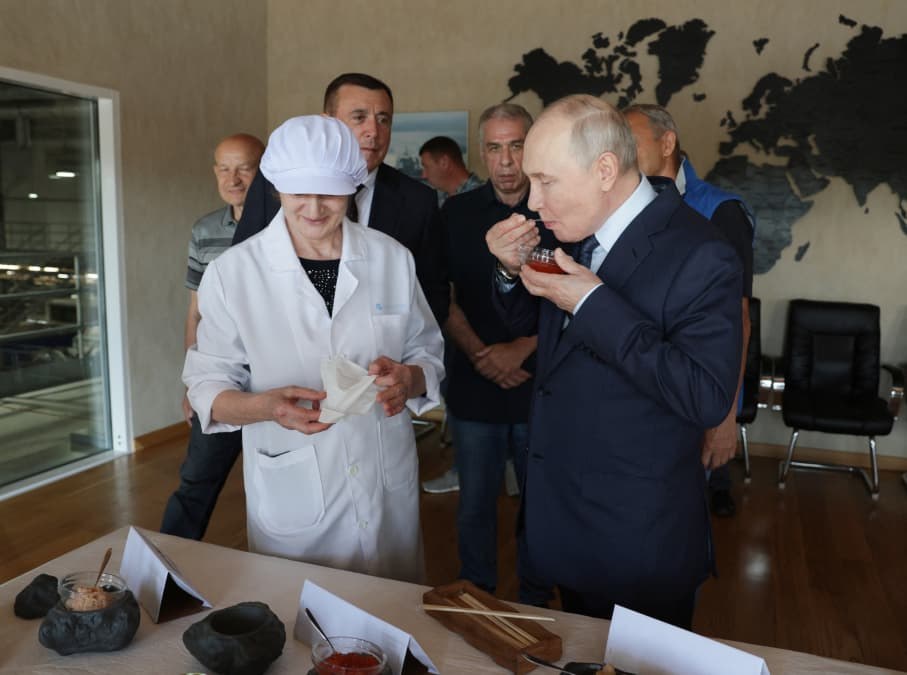 ‘Absolutely unacceptable’: Japan PM Takaichi condemns Putin’s visit to disputed Kuril Islands